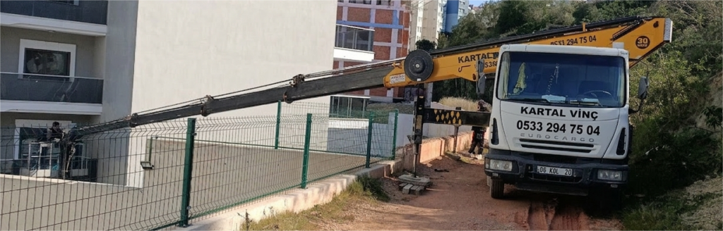 Kartal Vinç modern ekipmanlarla İzmir sepetli vinç hizmeti sunmaktadır